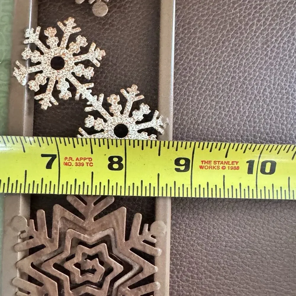 St Nicholas Square Snowflake Photo Frame 4”x6” Bonze Tone Metal Rustic